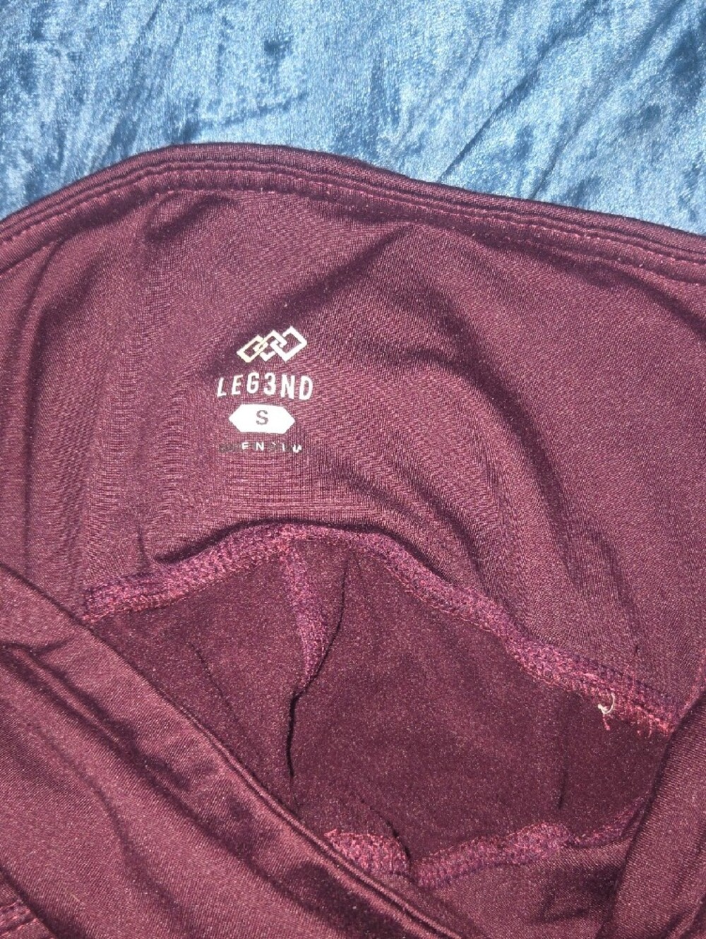 High-Rise Wine Leggings with Smooth Seams - Picture 2 of 3